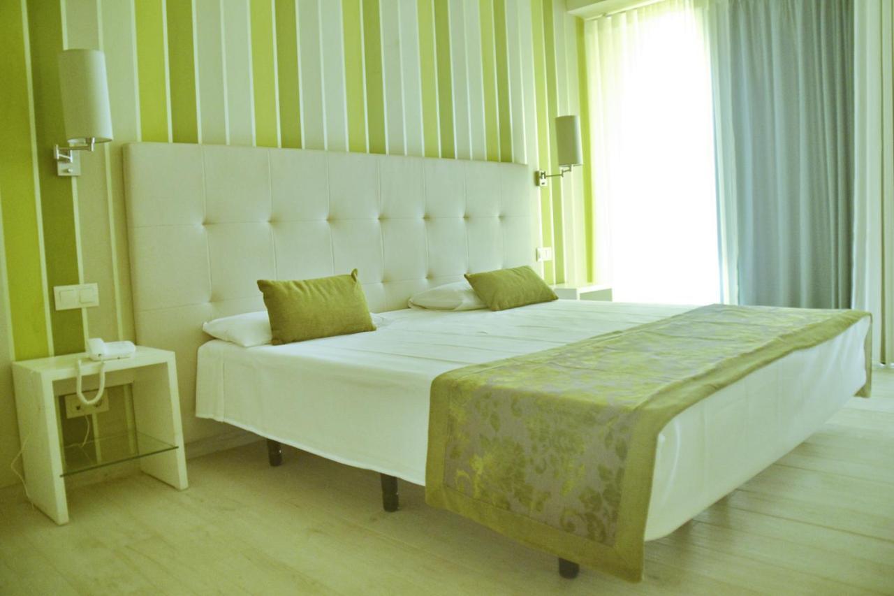 Ouril Hotel Julia 圣玛丽亚 外观 照片