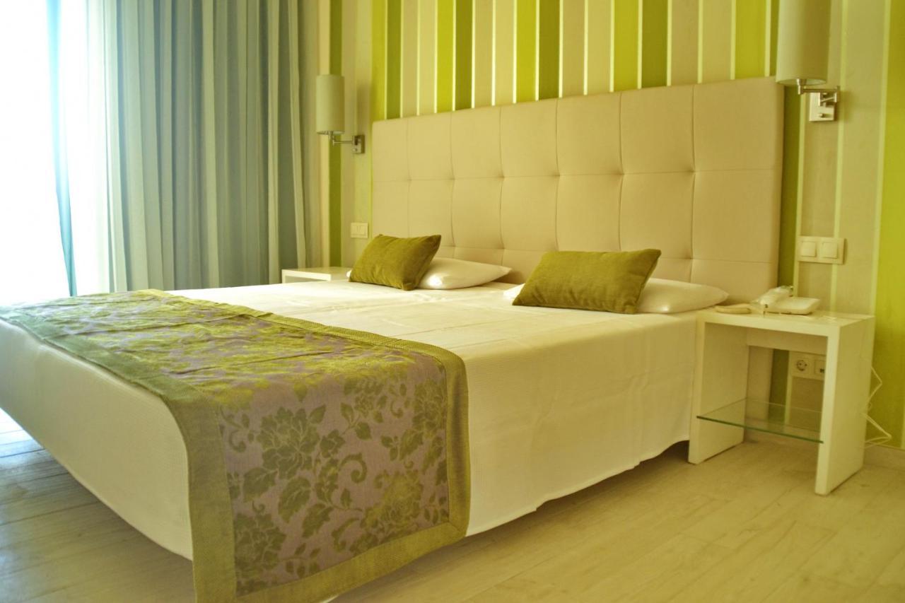 Ouril Hotel Julia 圣玛丽亚 外观 照片